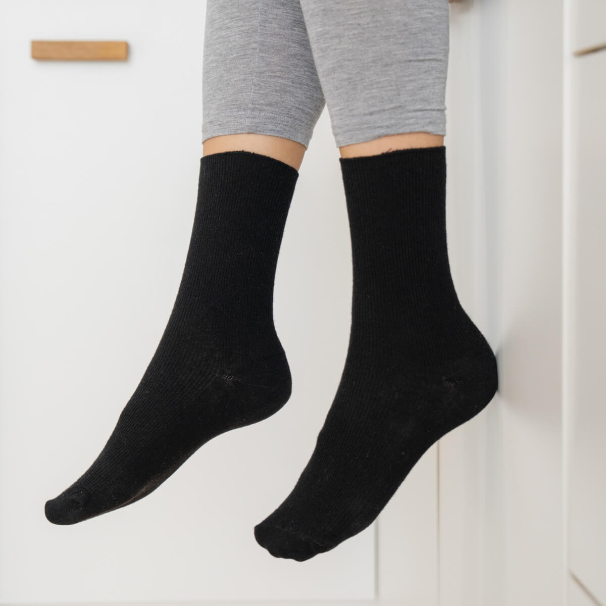 Sensitive - Black (3 pairs)